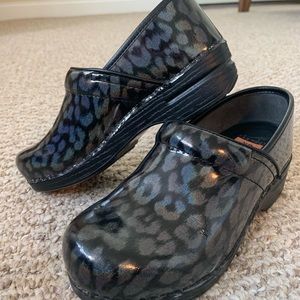 Dansko XP— Cheetah Print- Holographic